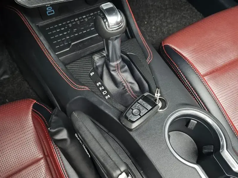 2024 Ford Mustang с пробегом 31 239 км