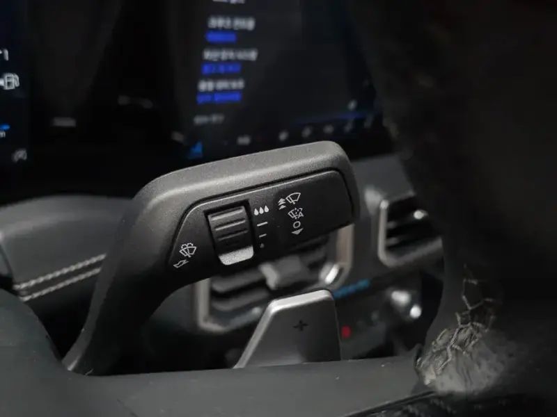 2025 Ford Mustang с пробегом 9 229 км