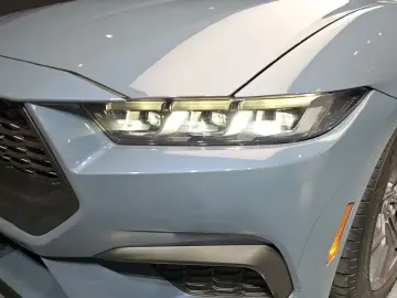 2025 Ford Mustang с пробегом 9 229 км