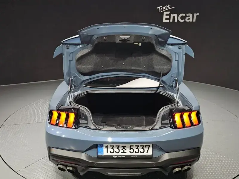 2025 Ford Mustang с пробегом 9 229 км