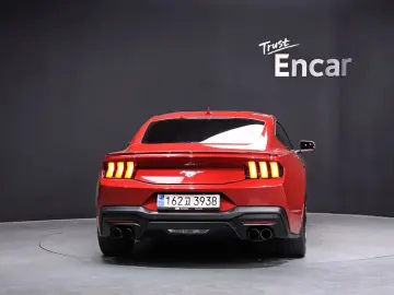 2024 Ford Mustang с пробегом 20 601 км
