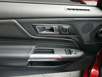 2024 Ford Mustang с пробегом 20 601 км