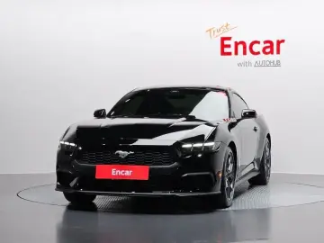 2025 Ford Mustang с пробегом 553 км