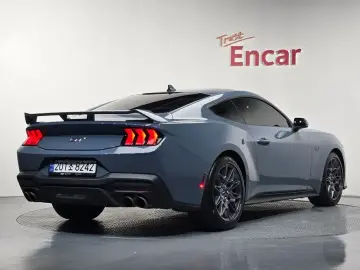 2024 Ford Mustang с пробегом 22 537 км