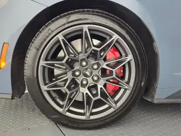 2024 Ford Mustang с пробегом 22 537 км