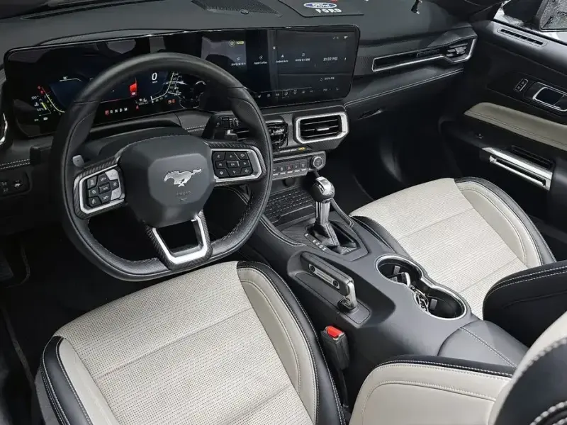 2024 Ford Mustang с пробегом 21 804 км