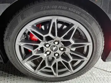 2024 Ford Mustang с пробегом 21 804 км