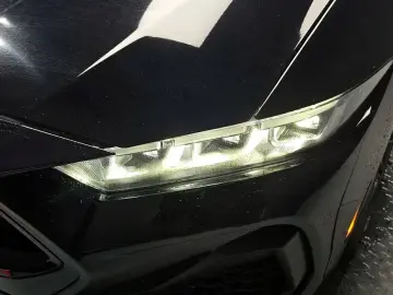 2024 Ford Mustang с пробегом 21 804 км