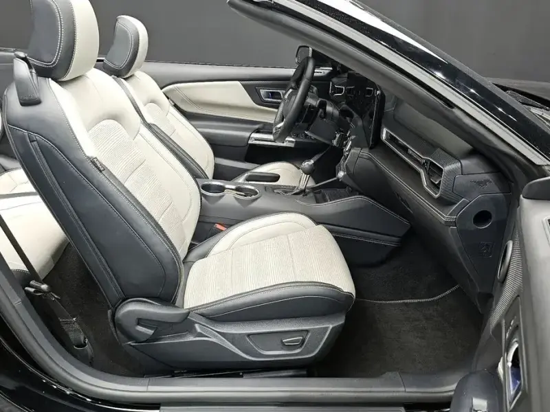 2024 Ford Mustang с пробегом 21 804 км