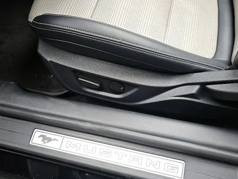 2024 Ford Mustang с пробегом 21 804 км