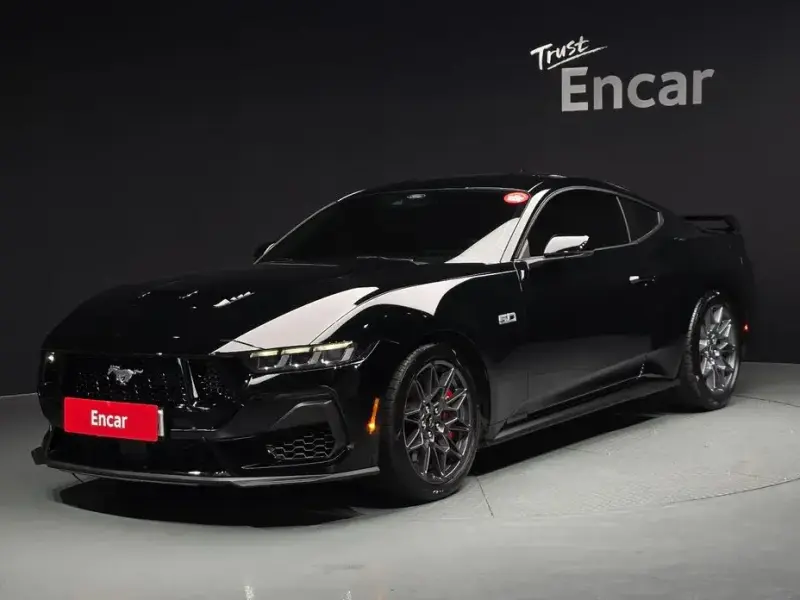 2024 Ford Mustang с пробегом 12 924 км