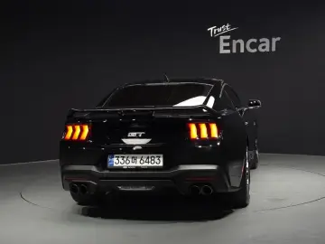 2024 Ford Mustang с пробегом 12 924 км
