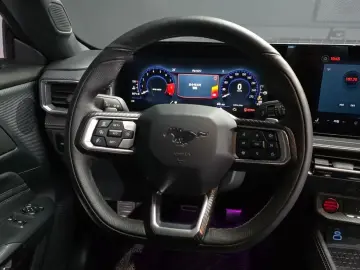 2024 Ford Mustang с пробегом 12 924 км