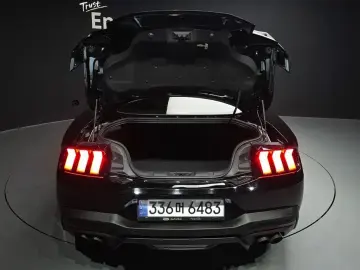 2024 Ford Mustang с пробегом 12 924 км