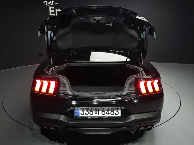 2024 Ford Mustang с пробегом 12 924 км