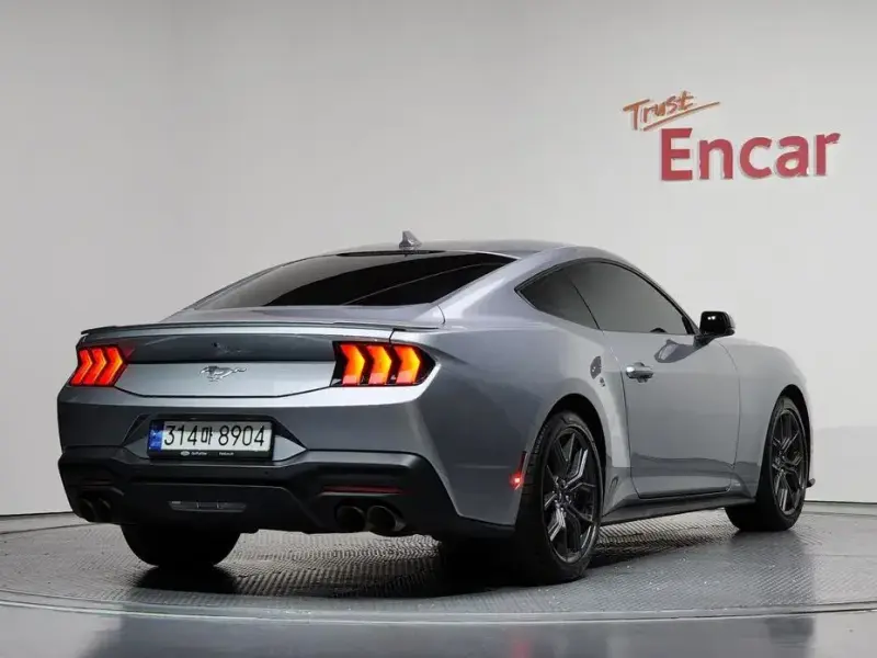 2024 Ford Mustang с пробегом 13 442 км
