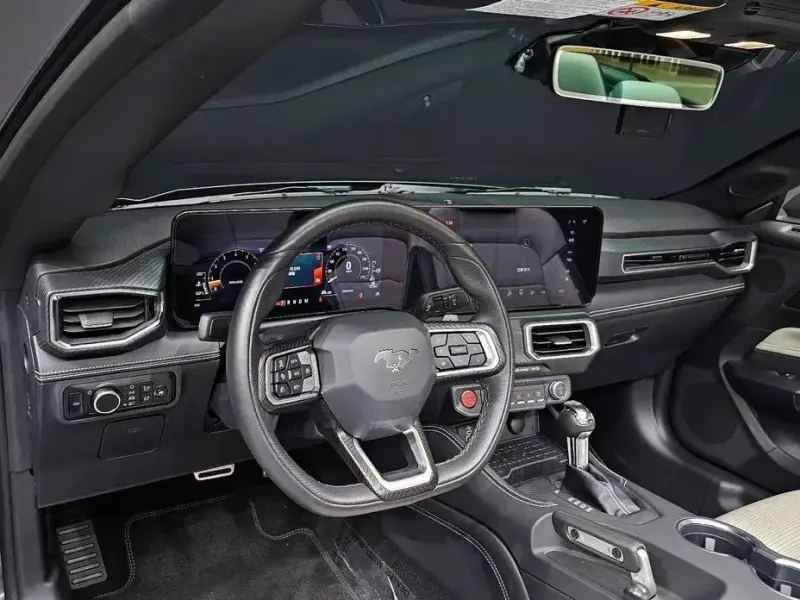 2024 Ford Mustang с пробегом 3 803 км