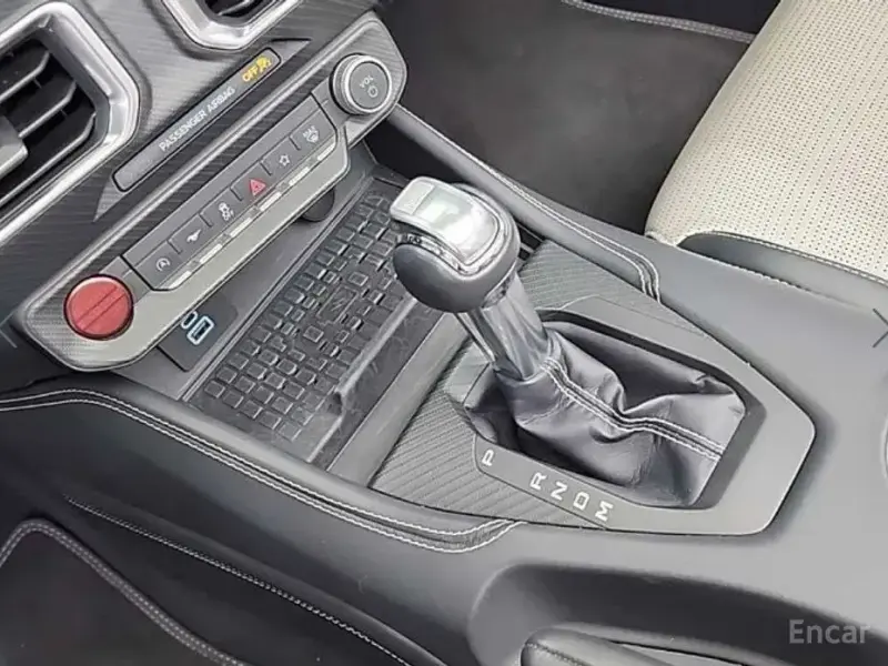 2024 Ford Mustang с пробегом 37 261 км
