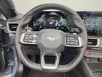 2024 Ford Mustang с пробегом 37 261 км
