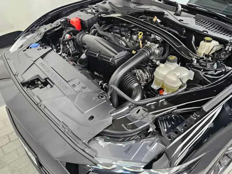 2024 Ford Mustang с пробегом 9 584 км