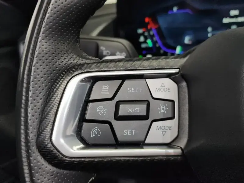 2024 Ford Mustang с пробегом 7 089 км
