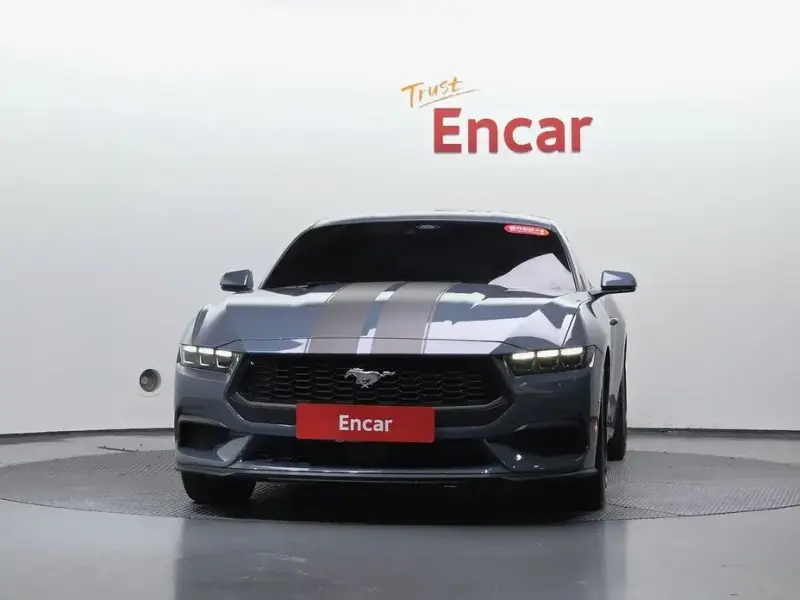 2024 Ford Mustang с пробегом 33 212 км