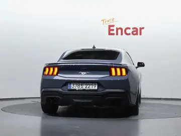 2024 Ford Mustang с пробегом 33 212 км