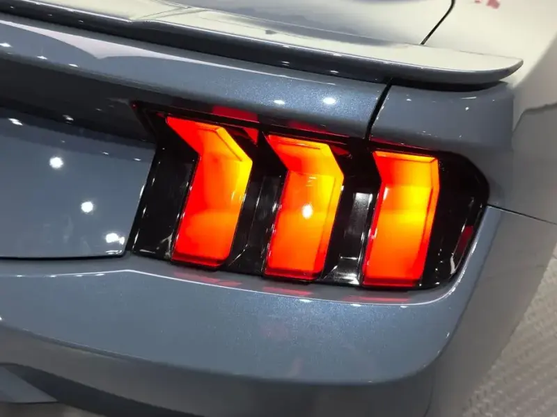2024 Ford Mustang с пробегом 33 212 км