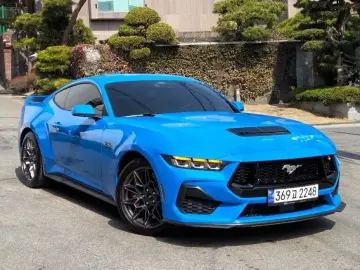 2025 Ford Mustang с пробегом 2 900 км
