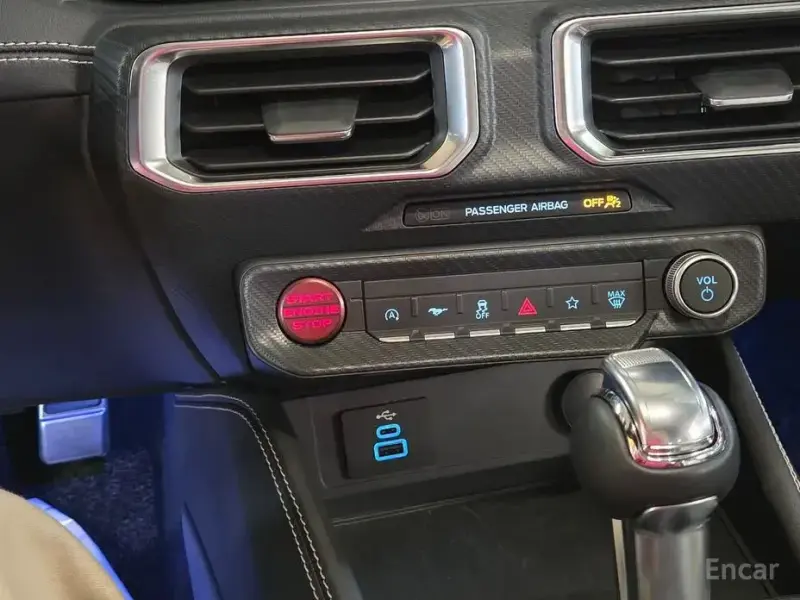 2025 Ford Mustang с пробегом 2 900 км