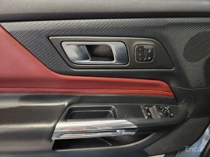 2024 Ford Mustang с пробегом 7 105 км