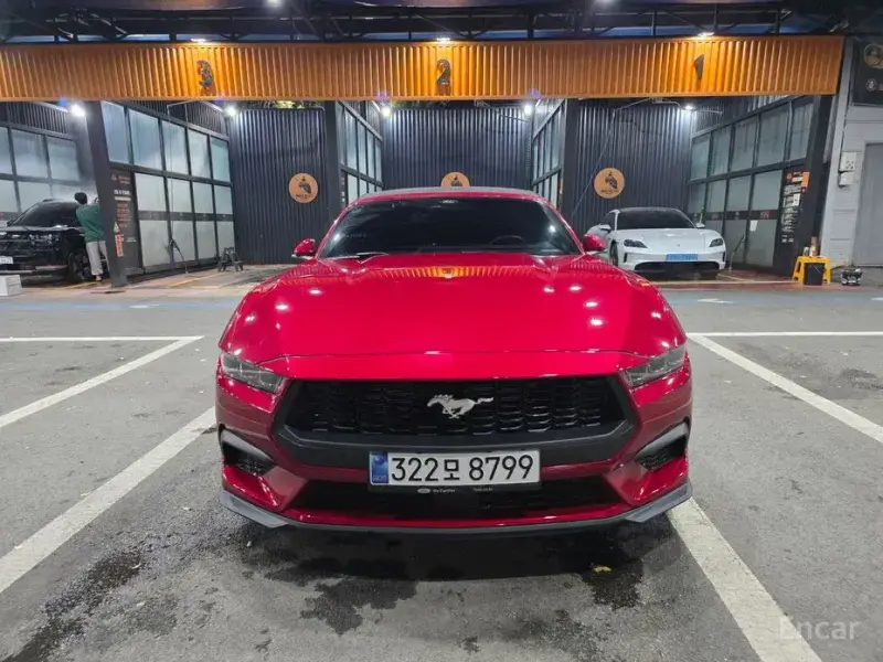2024 Ford Mustang с пробегом 20 000 км