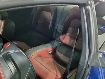 2025 Ford Mustang с пробегом 6 114 км