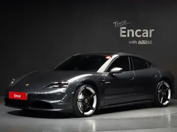 2021 Porsche Taycan с пробегом 26 960 км