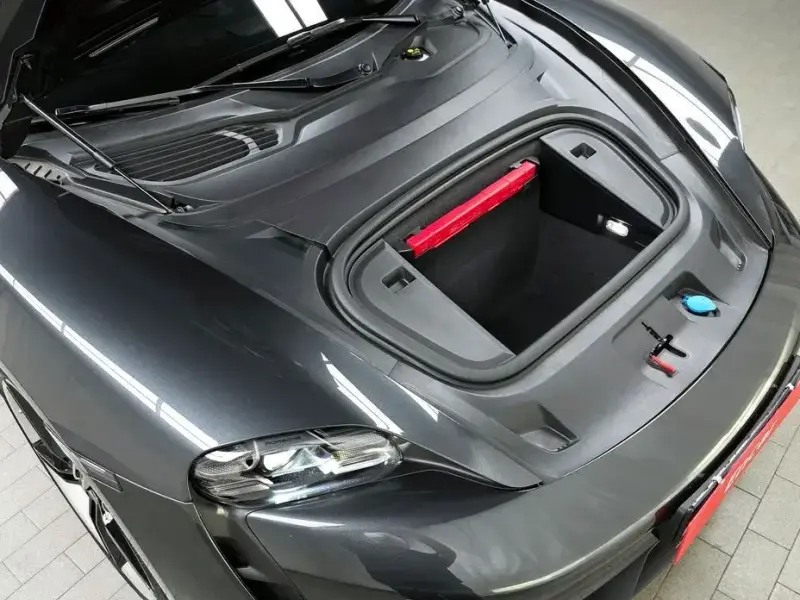 2021 Porsche Taycan с пробегом 26 960 км