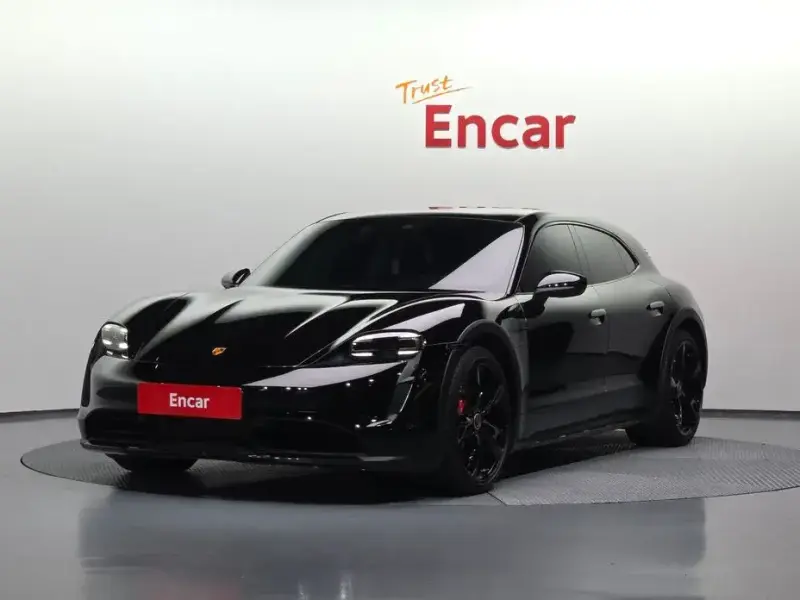 2022 Porsche Taycan с пробегом 20 790 км