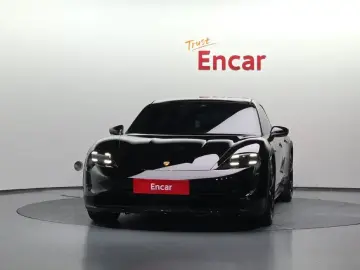 2022 Porsche Taycan с пробегом 20 790 км
