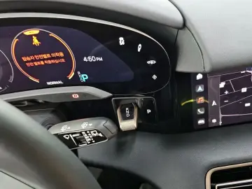 2022 Porsche Taycan с пробегом 20 790 км