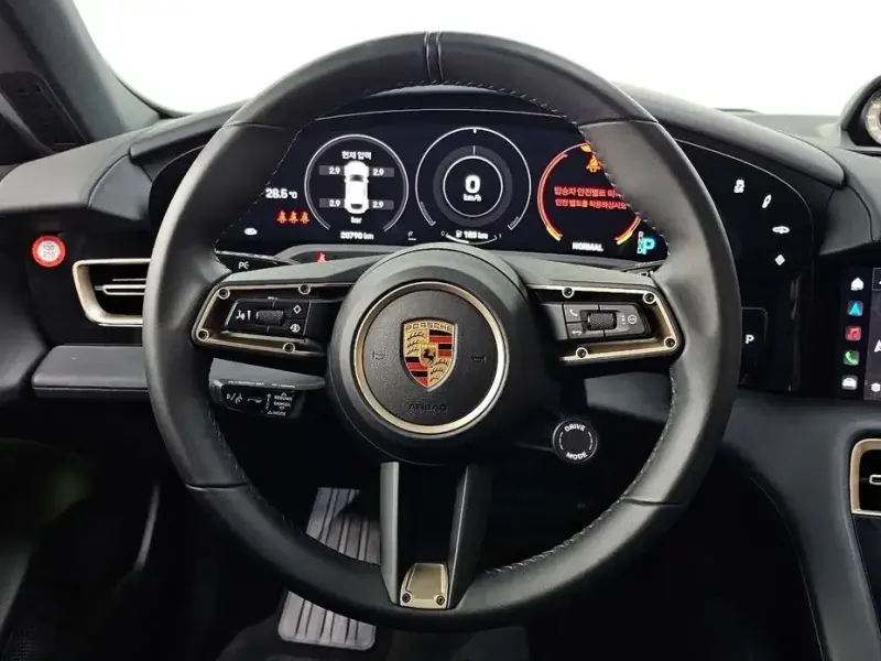 2022 Porsche Taycan с пробегом 20 790 км