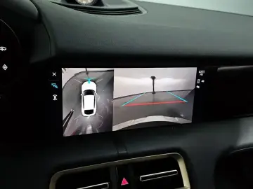 2022 Porsche Taycan с пробегом 20 790 км