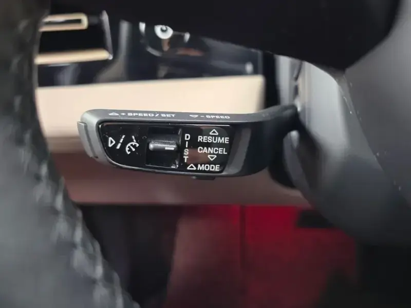 2022 Porsche Taycan с пробегом 15 404 км
