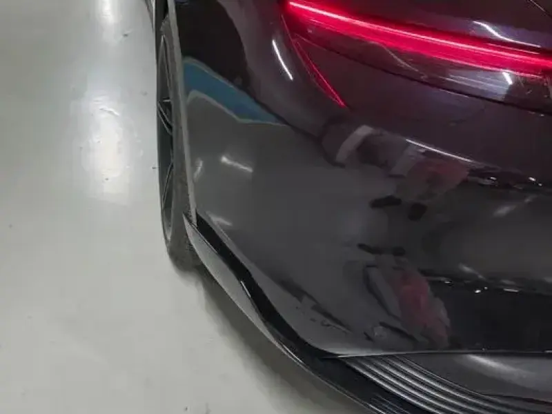 2022 Porsche Taycan с пробегом 52 000 км