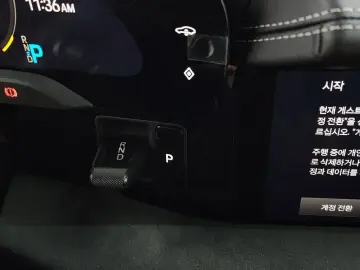 2022 Porsche Taycan с пробегом 54 452 км