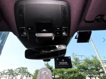 2023 Porsche Taycan с пробегом 33 785 км