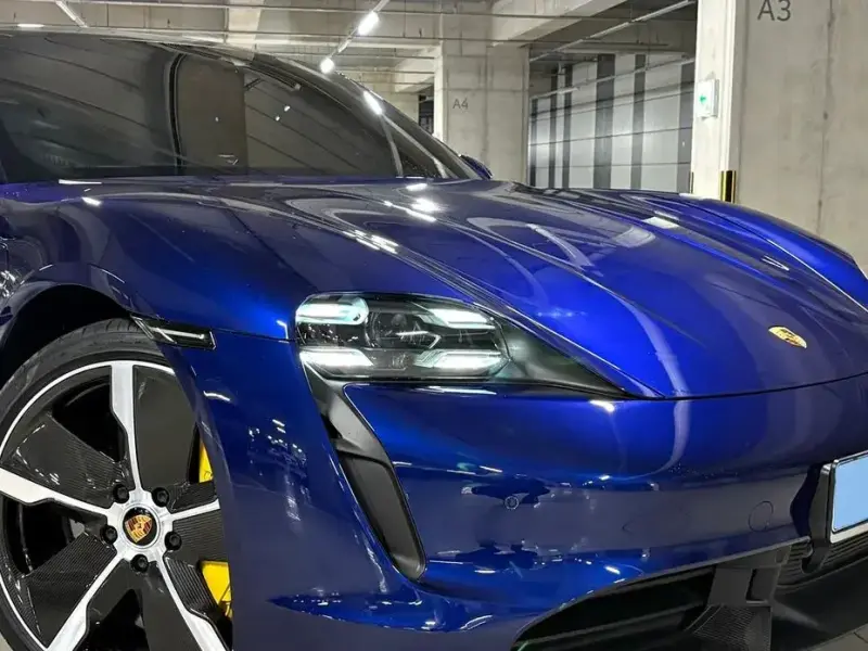 2021 Porsche Taycan с пробегом 26 500 км