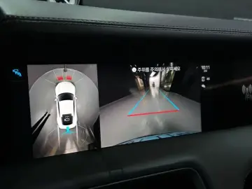 2023 Porsche Taycan с пробегом 48 549 км