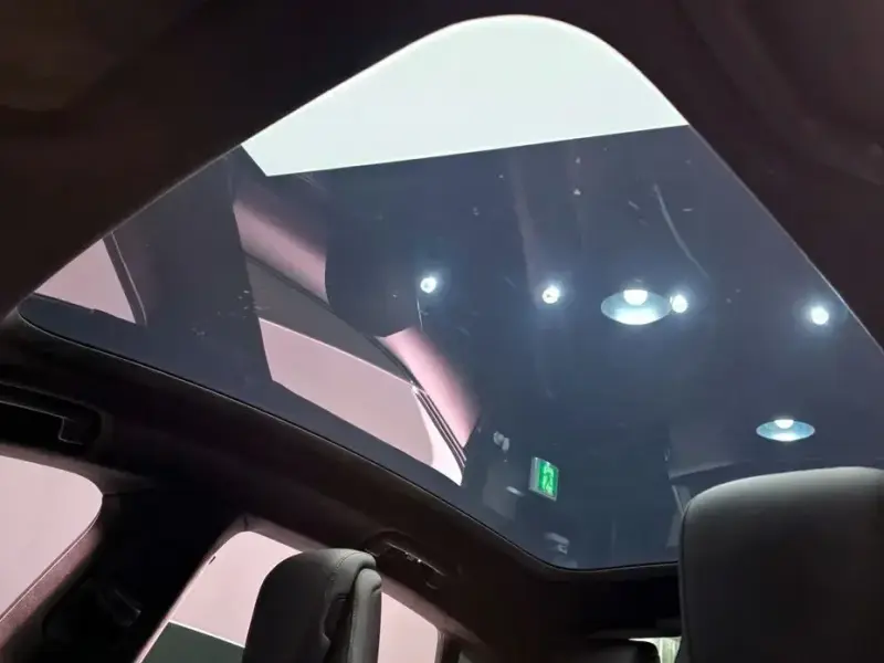 2023 Porsche Taycan с пробегом 48 549 км