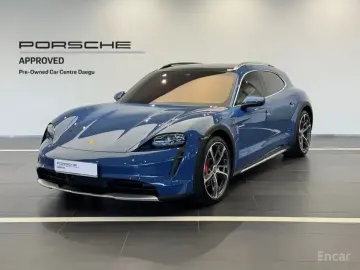 2023 Porsche Taycan с пробегом 30 836 км