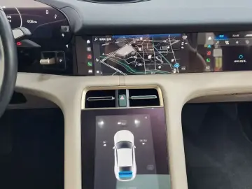 2021 Porsche Taycan с пробегом 40 572 км