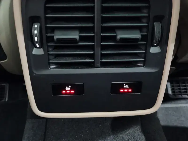 2021 Porsche Taycan с пробегом 40 572 км